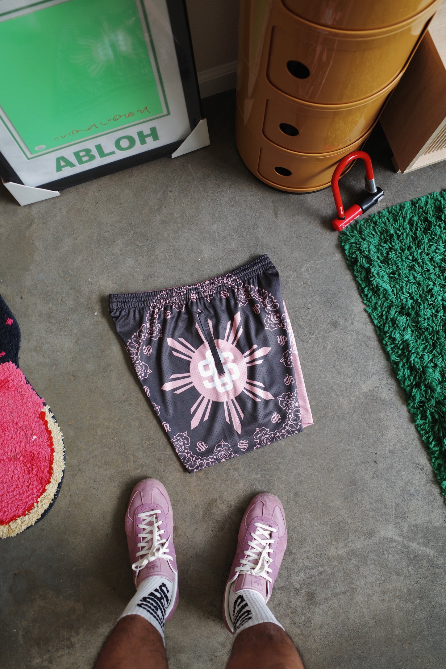 BLACK/PINK FAHM bandana shorts (PREORDER)