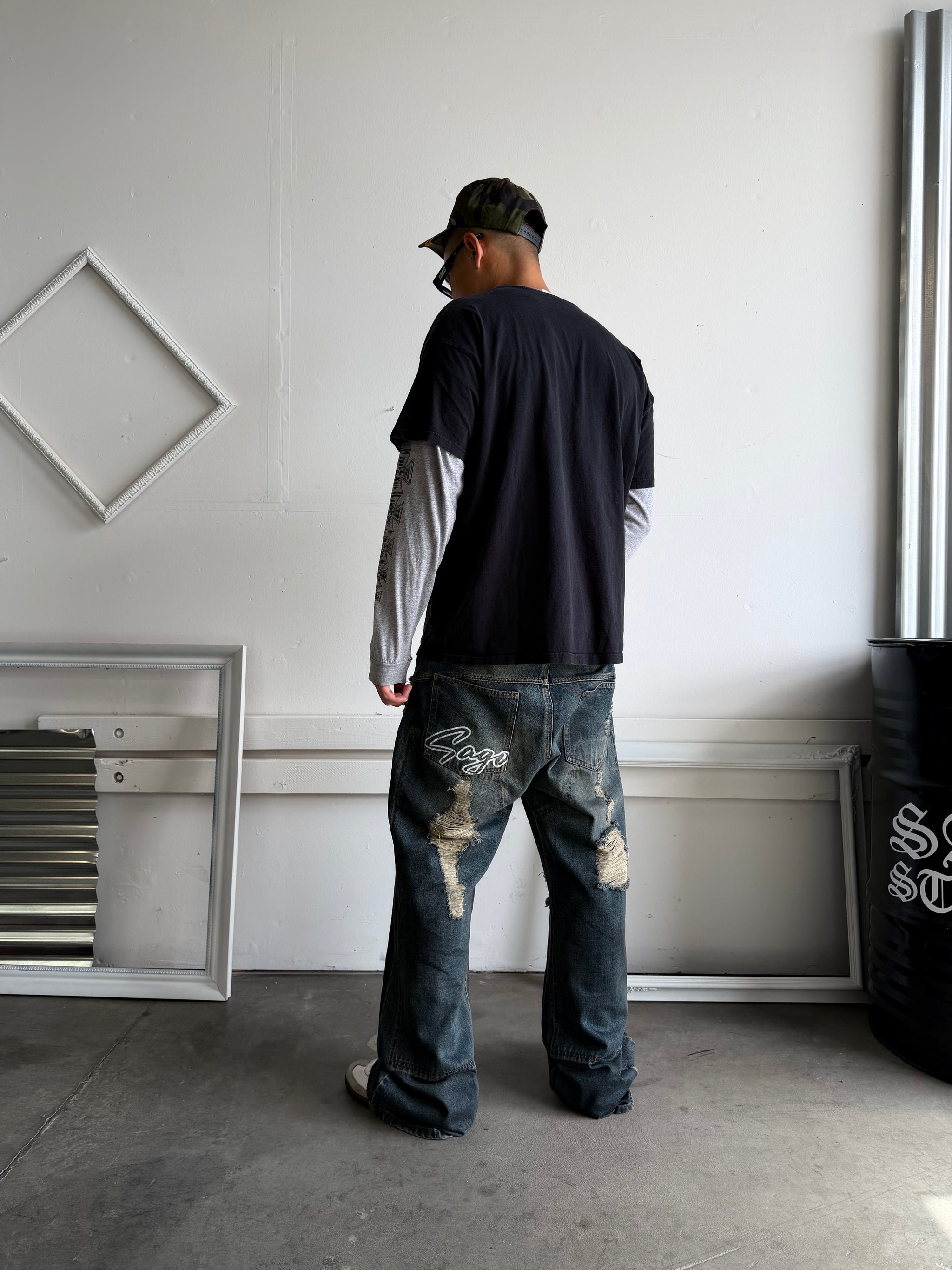 パンツ Bess Nyc Knee Studs Damaged Denim BUSTED DBL KNEE DENIM – SAGO STUDIO